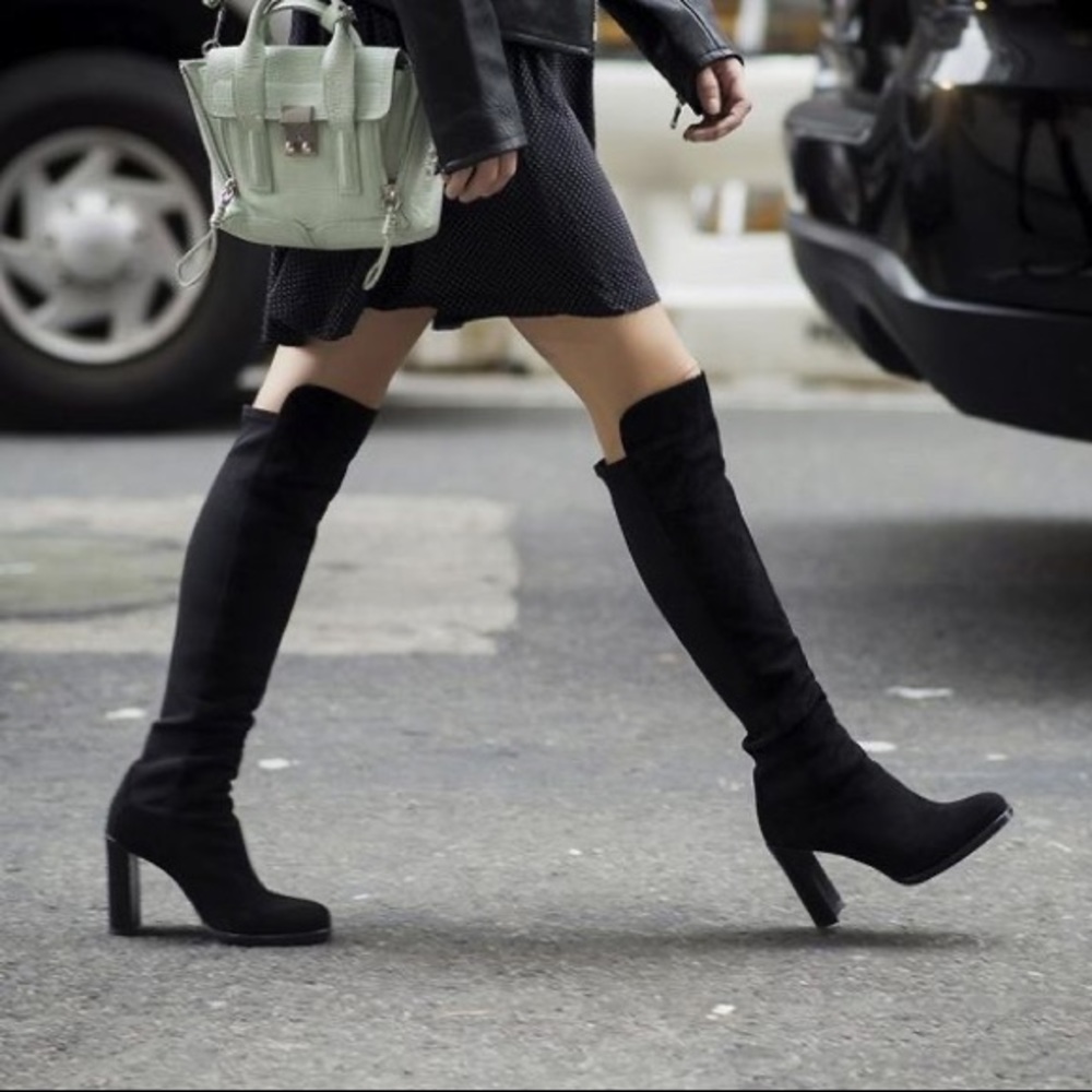 Stuart Weitzman Hijack Knee High Boots Black 8M